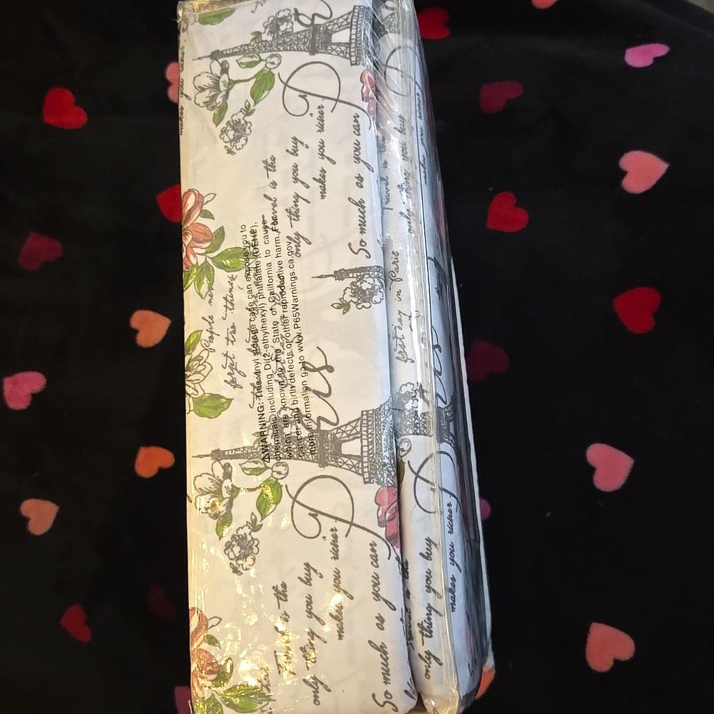 Nanette Lepore Floral Script Queen Sheet Set - Picture 4 of 4